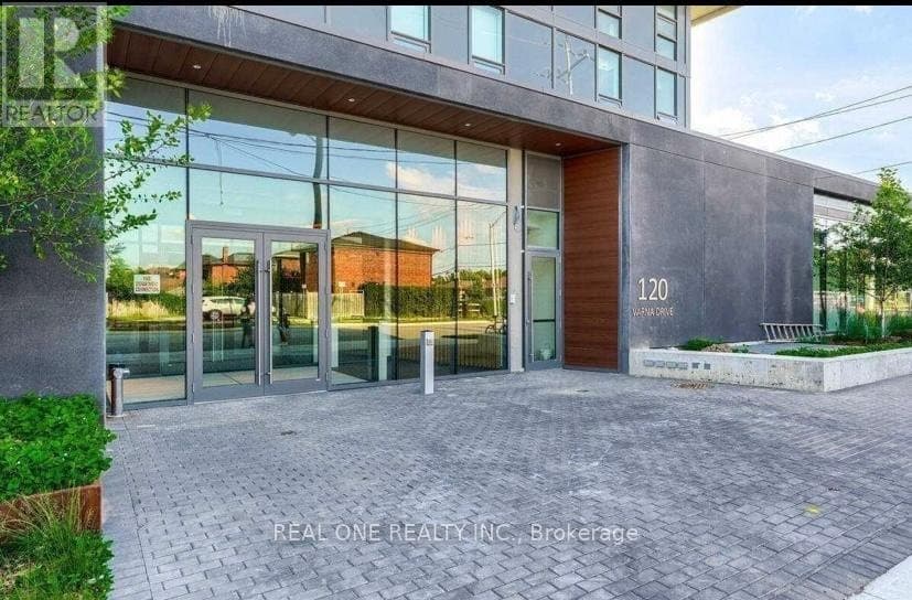 - 120 VARNA DRIVE, Toronto (Englemount-Lawrence), ON, M6A0B3