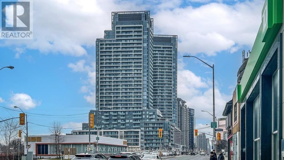 - 7 GOLDEN LION HEIGHTS, Toronto (Newtonbrook East), ON, M2M0C1