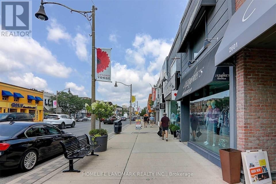 YONGE STREET, Toronto (Mount Pleasant East), ON, M4P2J1