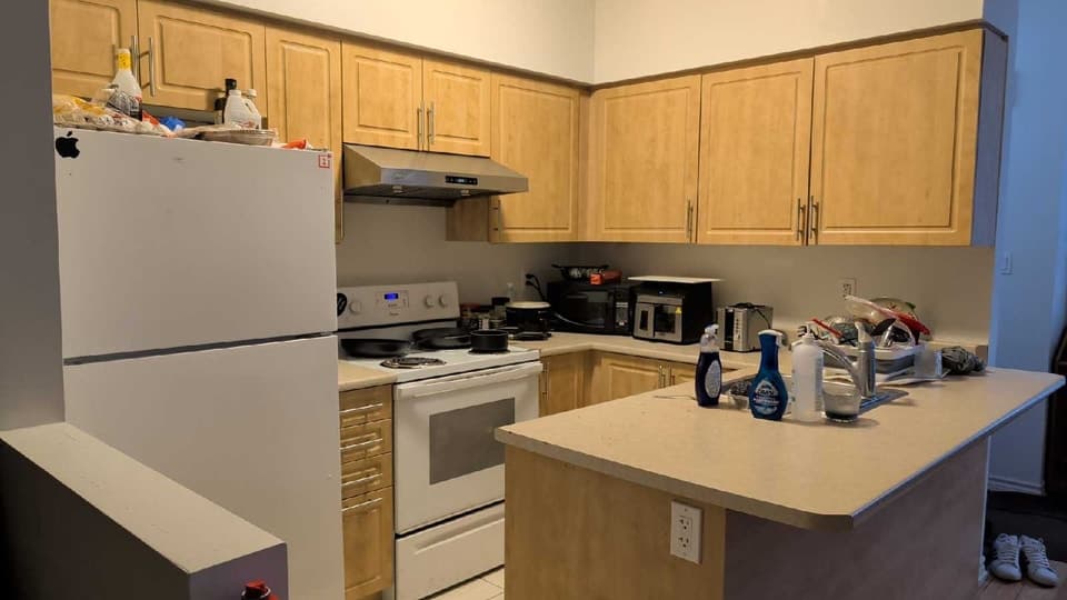 8 Eaton Park Ln, Toronto, ON M1W 0A5