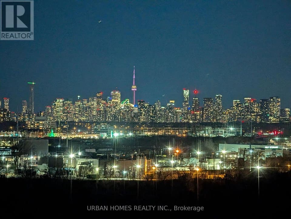 - 5 QUARRINGTON LANE, Toronto (Banbury-Don Mills), ON, M3C0S4