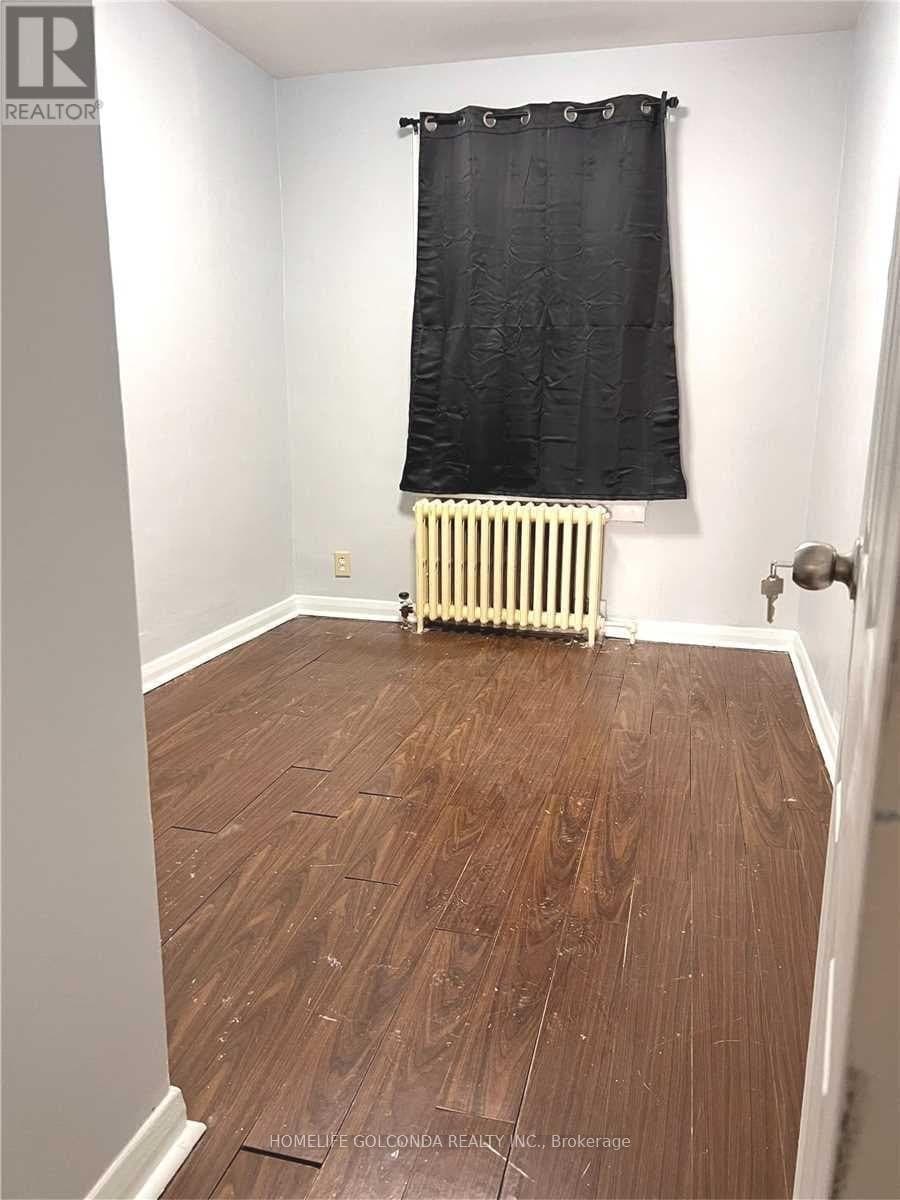 FL - 888 BLOOR STREET W, Toronto (Palmerston-Little Italy), ON, M6G1M5