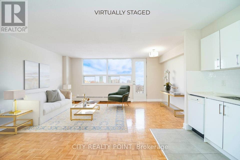 - 1500 BATHURST STREET, Toronto (Humewood-Cedarvale), ON, M5P3L3