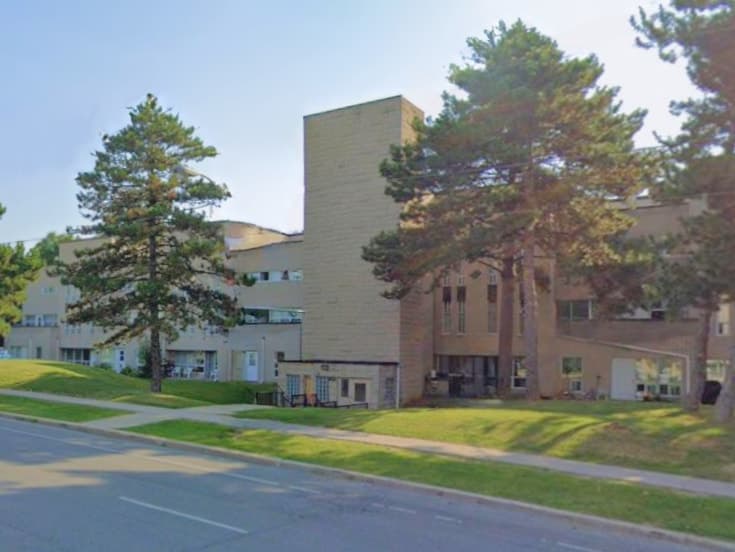 391 Sentinel Road, Toronto, ON, M3J 1V4