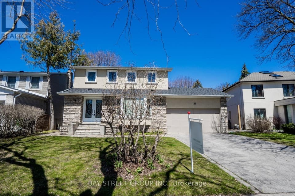 FOURSOME CRESCENT, Toronto (St. Andrew-Windfields), ON, M2P1W3