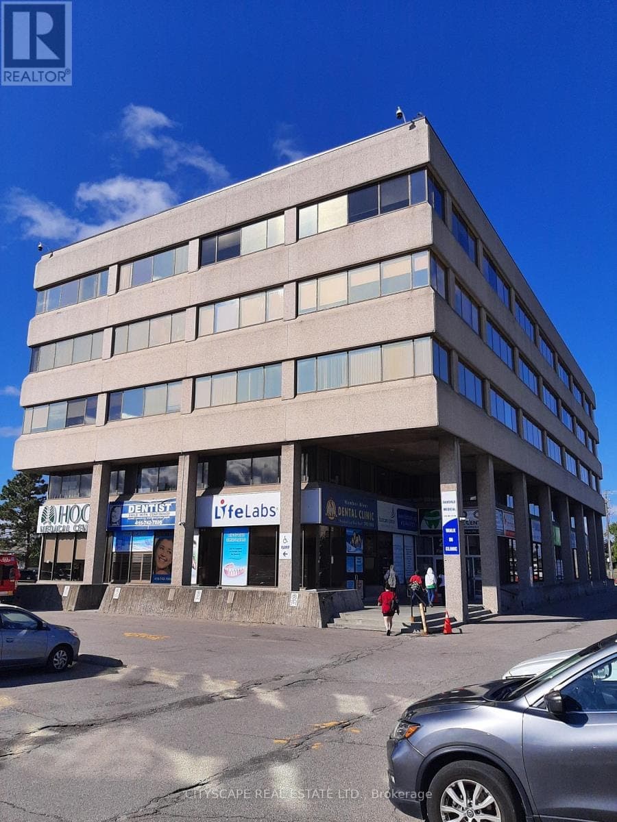 - 2065 FINCH AVENUE W, Toronto (Glenfield-Jane Heights), ON, M3N2V7
