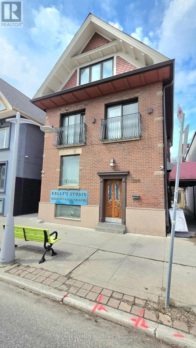 DANFORTH AVENUE N, Toronto (Playter Estates-Danforth), ON, M4K1N9
