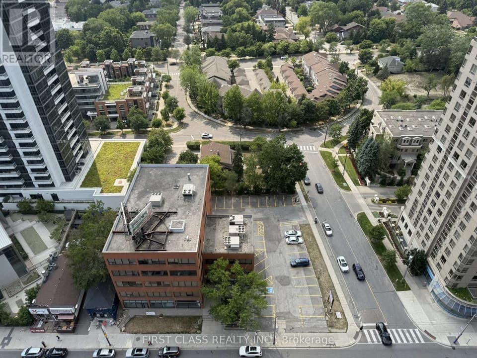 - 5 NORTHTOWN WAY, Toronto (Willowdale East), ON, M2N7A1