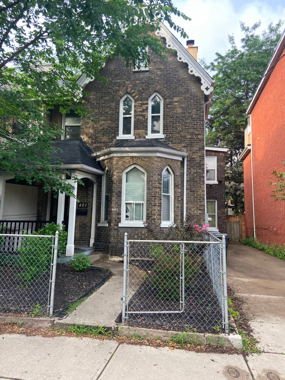 Toronto, ON M4X 1M6
