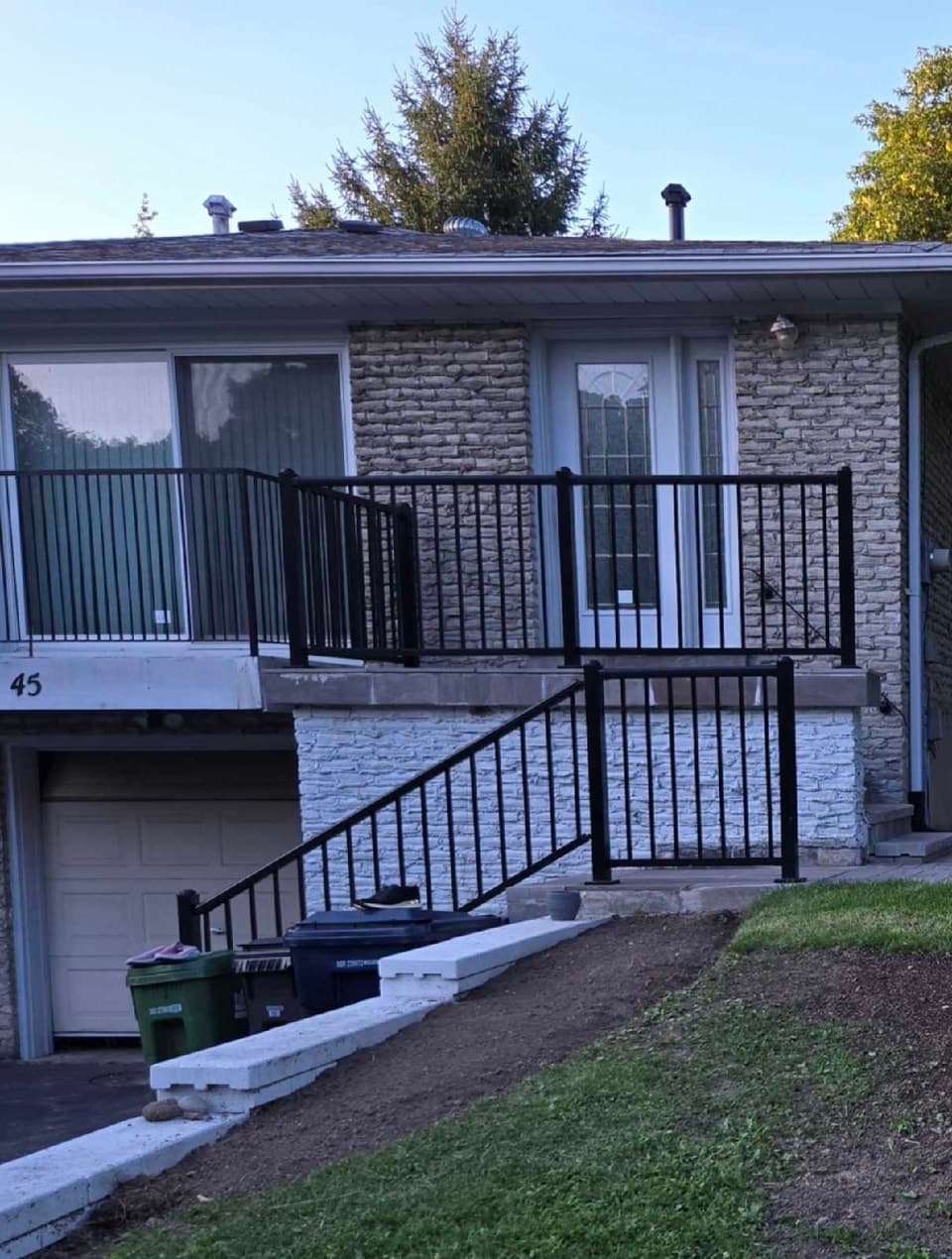 45 Harrington Crescent, North York, ON M2M 2Y6
