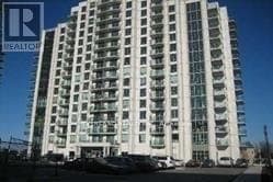 - 8 ROSEBANK DRIVE, Toronto (Malvern), ON, M1B5Z3