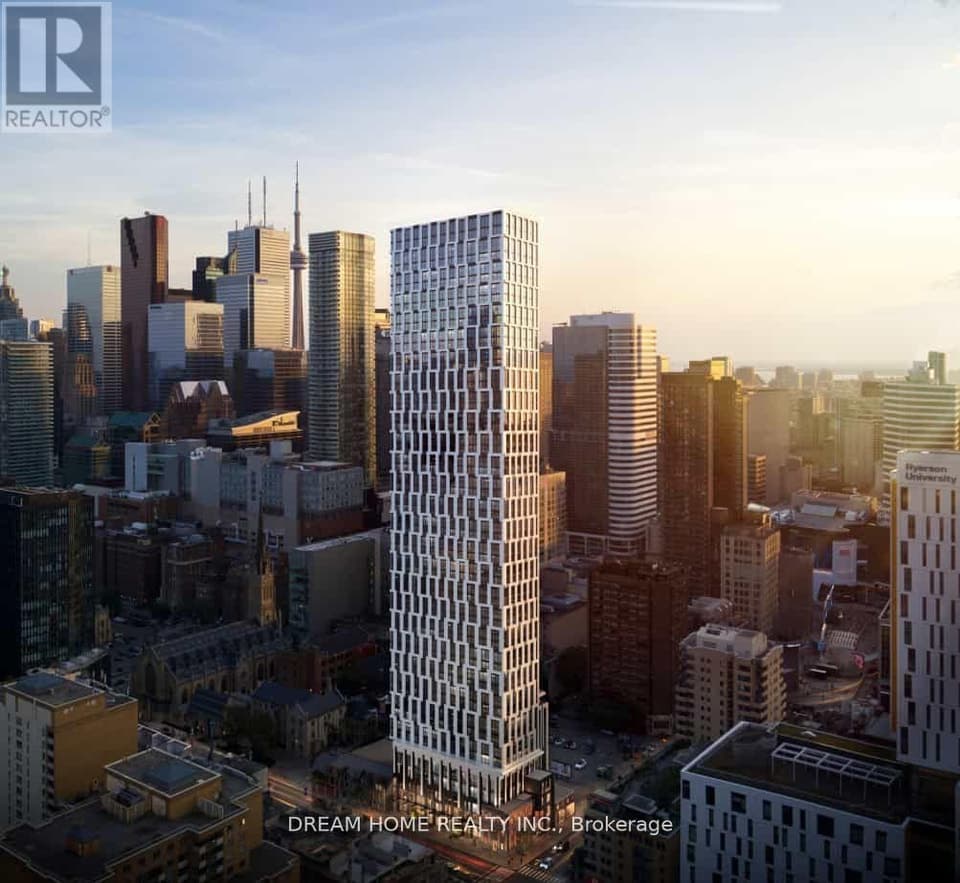 - 252 CHURCH STREET, Toronto (Church-Yonge Corridor), ON, M5B1Z2