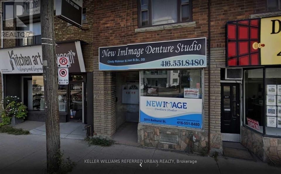 BATHURST STREET, Toronto (Bedford Park-Nortown), ON, M6B3A4
