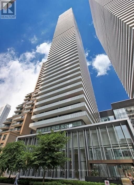 - 42 CHARLES STREET E, Toronto (Church-Yonge Corridor), ON, M4Y0B7