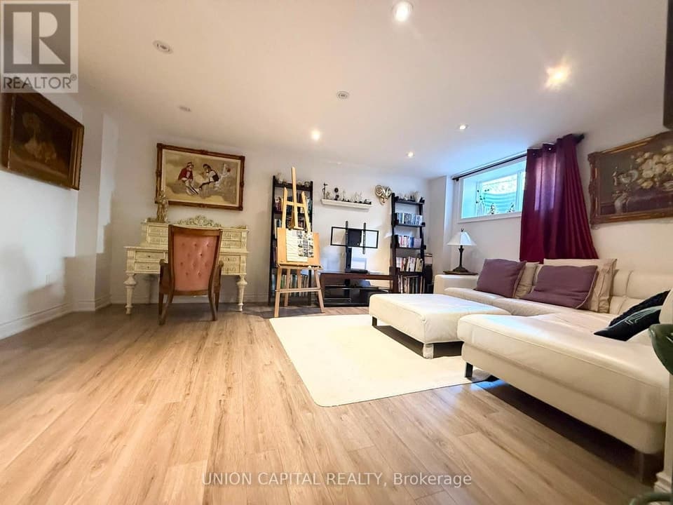 LOWER - 39 SHAMOKIN DRIVE, Toronto (Parkwoods-Donalda), ON, M3A3H9