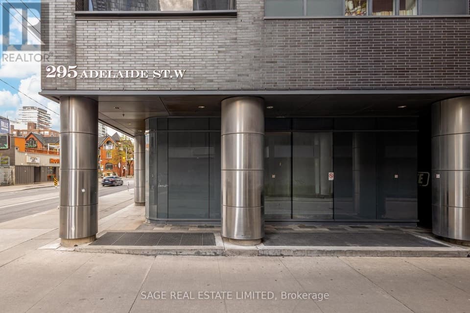 - 295 ADELAIDE STREET W, Toronto (Waterfront Communities), ON, M5V0L4