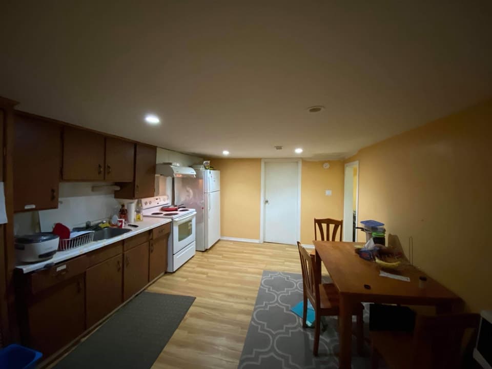 33 22nd St, Toronto, M8V 3M2