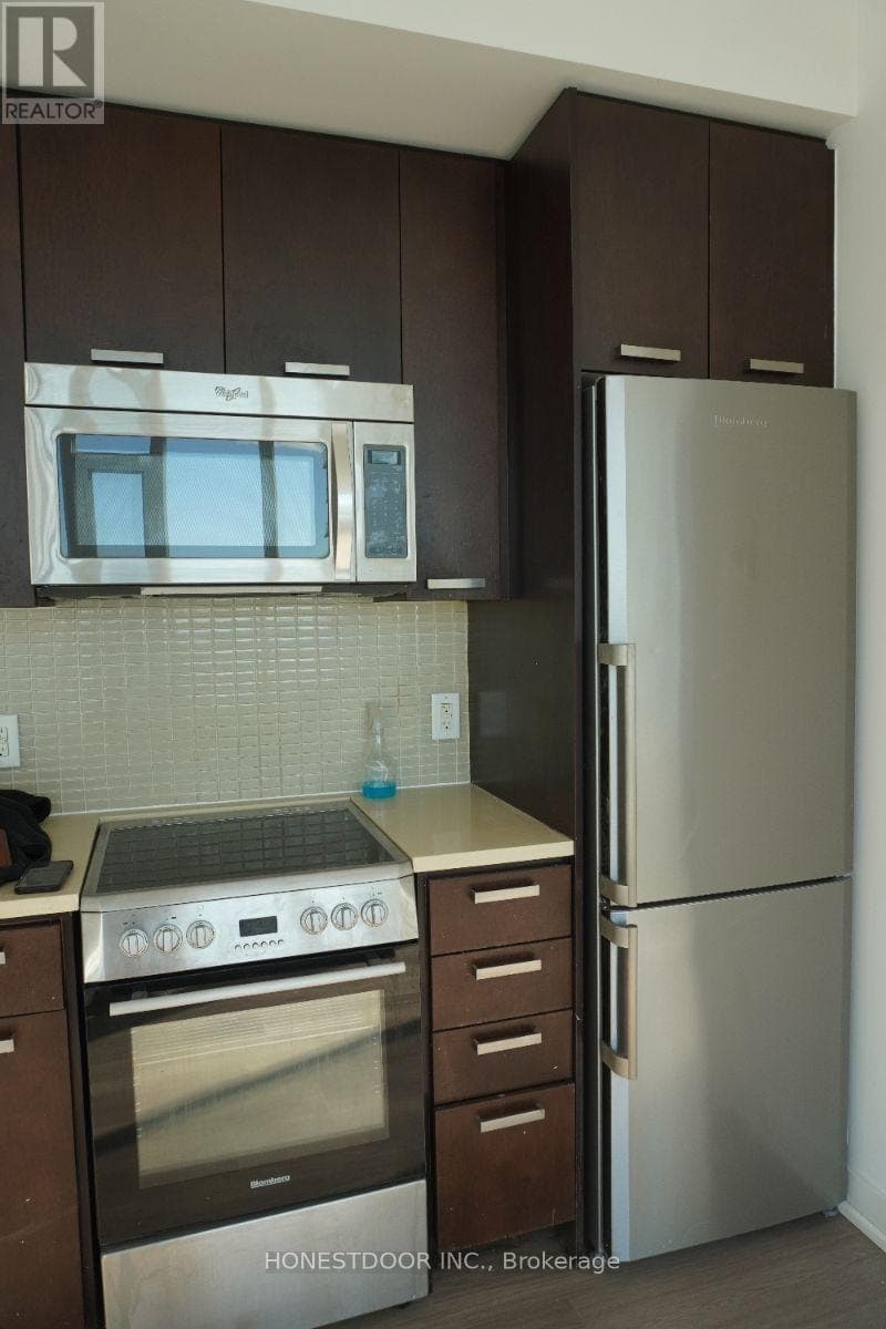 - 295 ADELAIDE STREET W, Toronto (Waterfront Communities), ON, M5V0L4