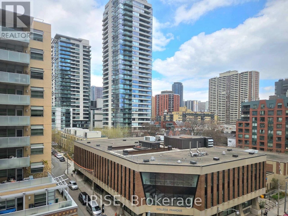 - 77 CARLTON STREET, Toronto (Church-Yonge Corridor), ON, M5B2J7