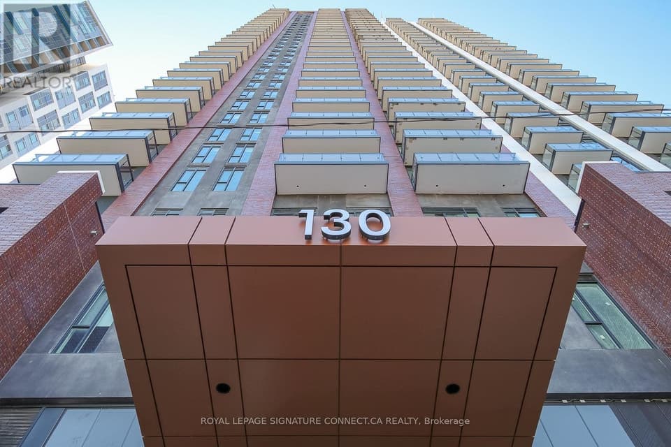 - 130 RIVER STREET, Toronto (Regent Park), ON, M5A0R8