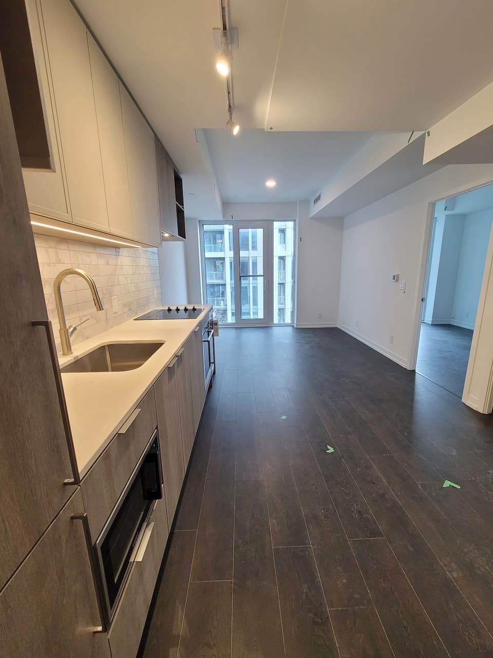 2020 Bathurst St, York, ON M5P 0A6