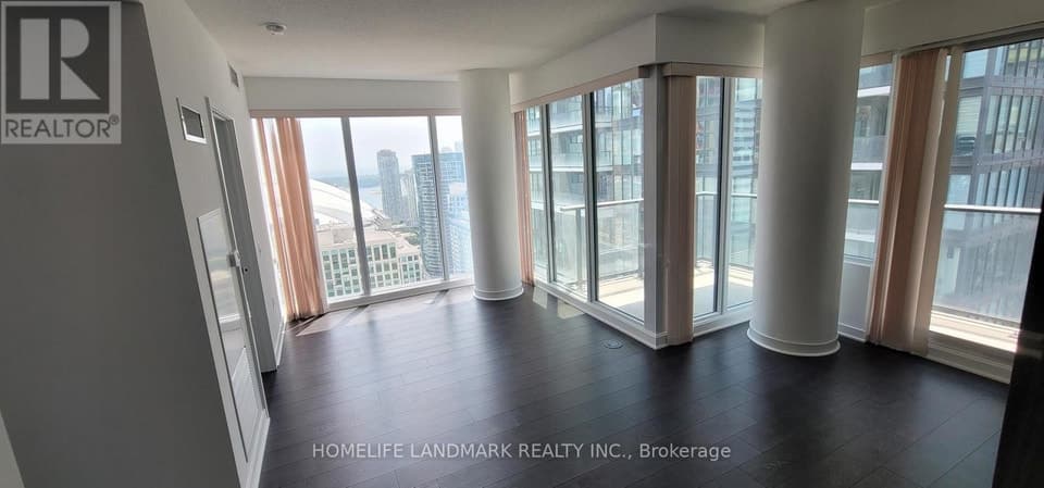 - 125 BLUE JAYS WAY, Toronto (Waterfront Communities), ON, M5V0C4