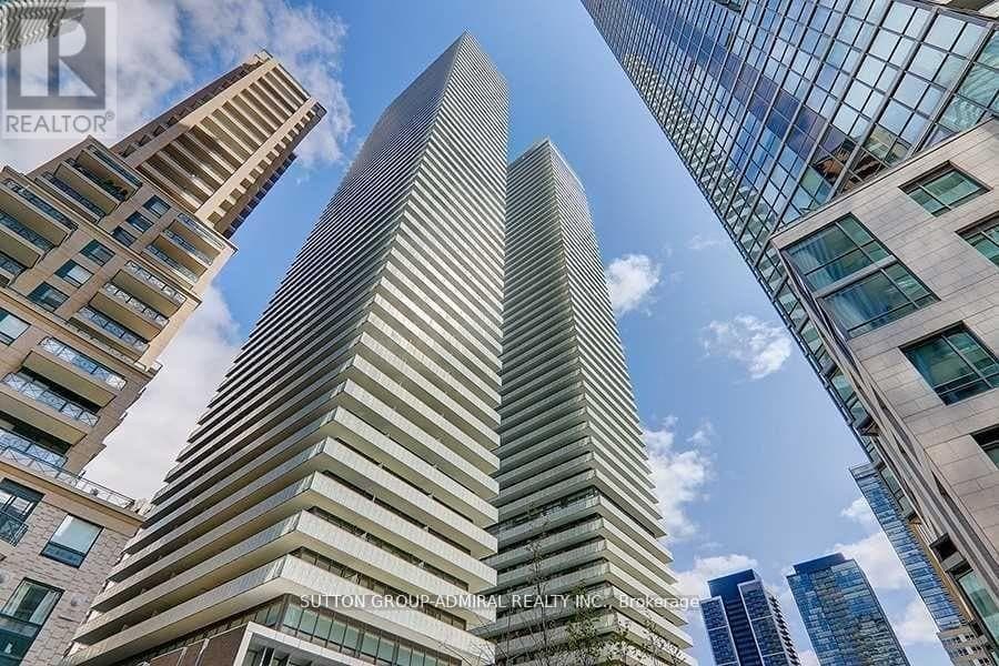 - 50 CHARLES STREET E, Toronto (Church-Yonge Corridor), ON, M4Y0C3