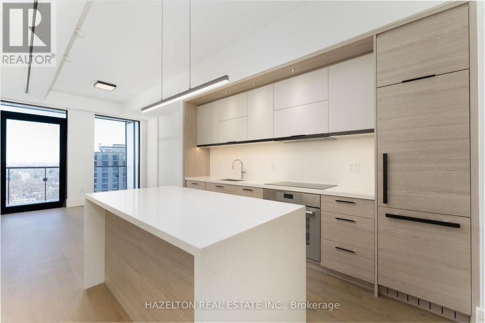 - 215 LONSDALE ROAD, Toronto (Forest Hill South), ON, M4V0B4