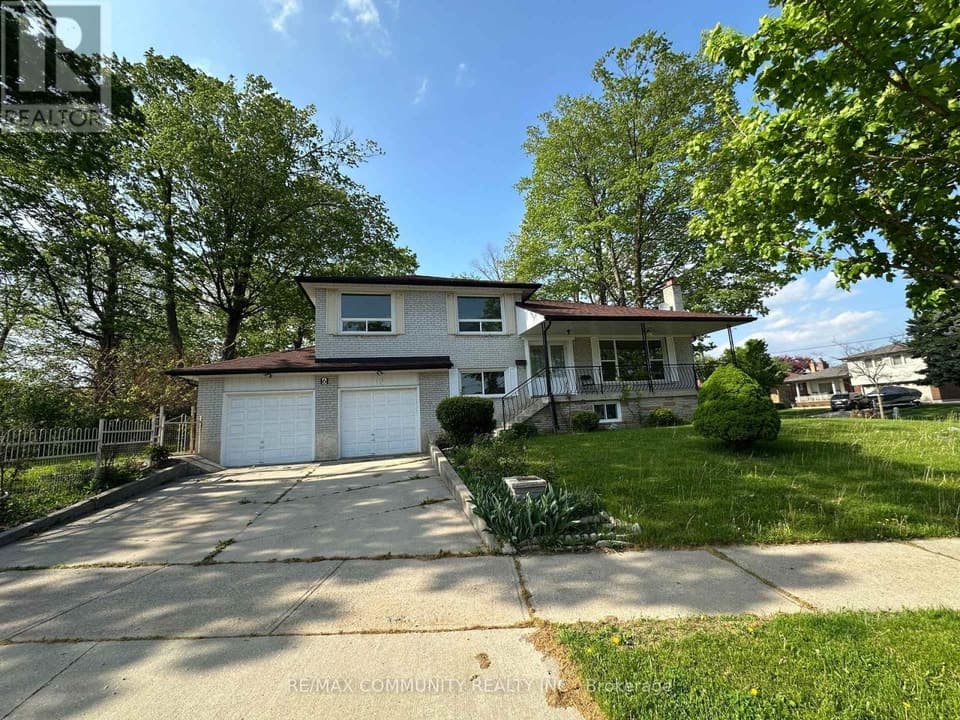 BRANTLEY CRESCENT, Toronto (York University Heights), ON, M3J1X5