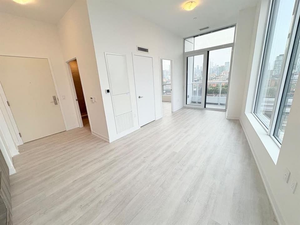 15 Richardson Street, Toronto, ON