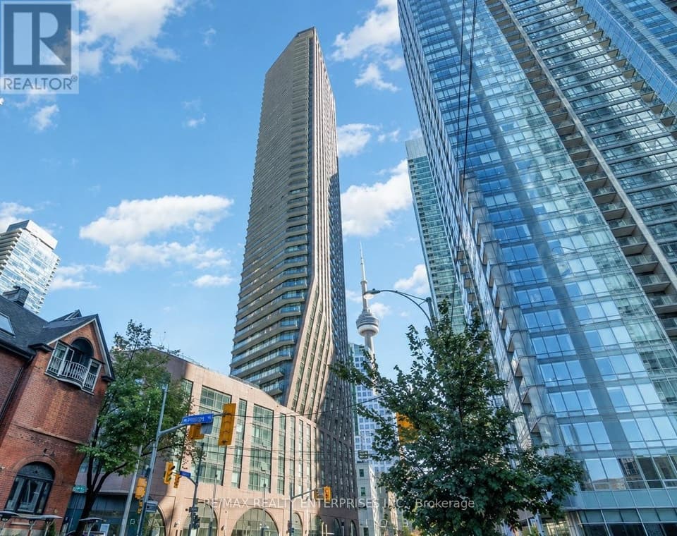 - 99 JOHN STREET, Toronto (Waterfront Communities), ON, M5V0S6