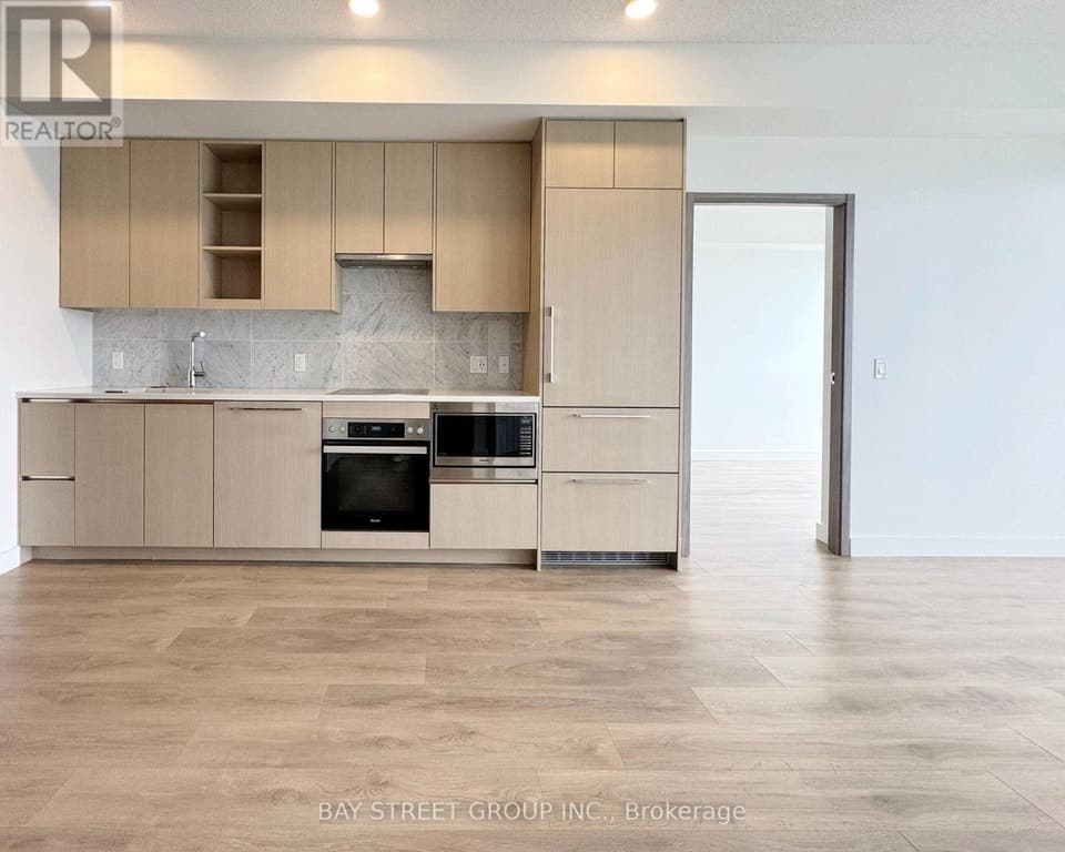 - 85 MCMAHON DRIVE, Toronto (Bayview Village), ON, M2K0H1