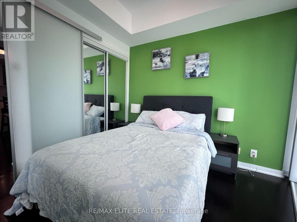 14 York Street, Toronto, ON