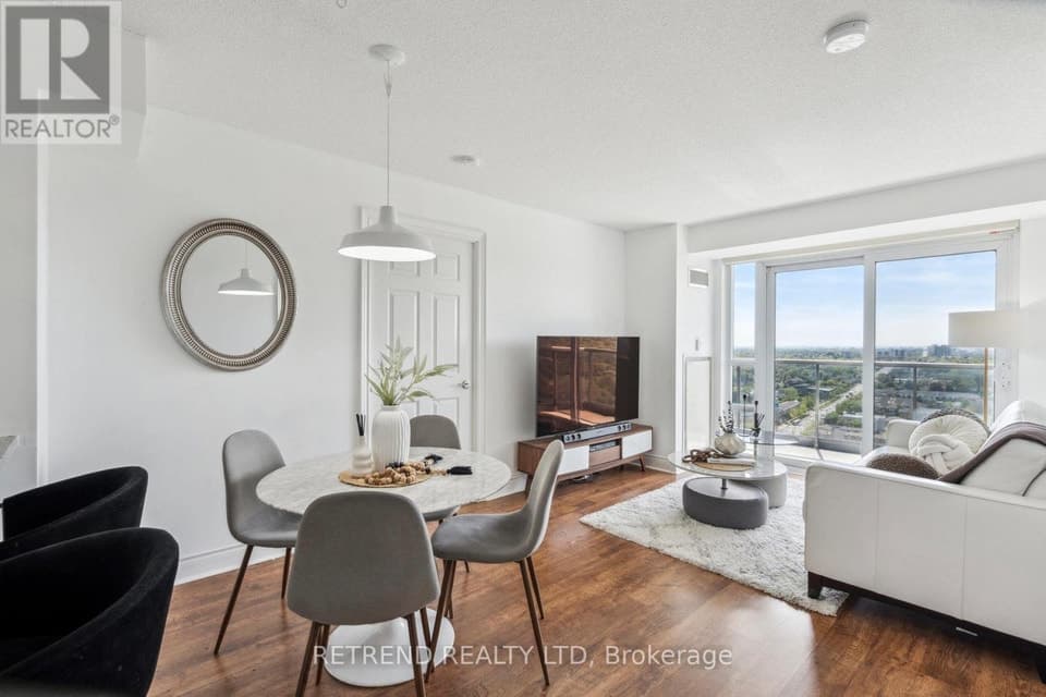- 15 GREENVIEW AVENUE, Toronto (Newtonbrook West), ON, M2M4M7
