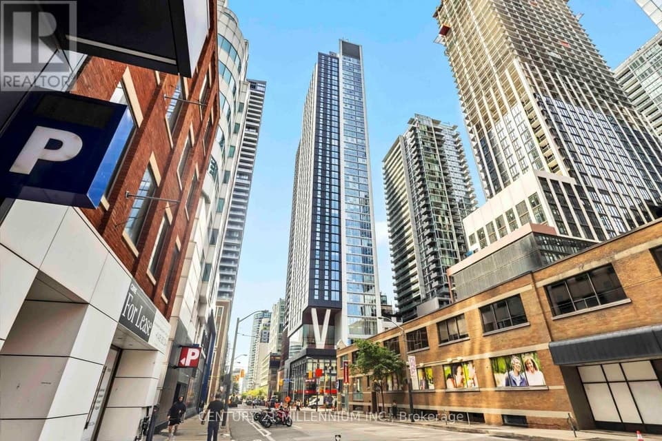 - 357 KING STREET W, Toronto (Waterfront Communities), ON, M5V0S7