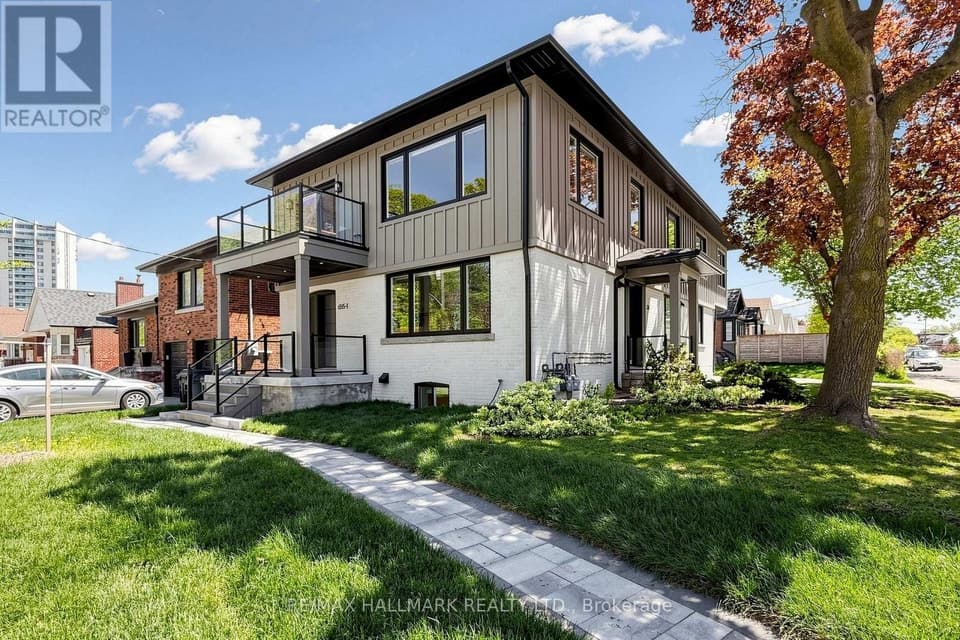 MAIN FLOOR - 655 O'CONNOR DRIVE, Toronto (East York), ON, M4C3A8