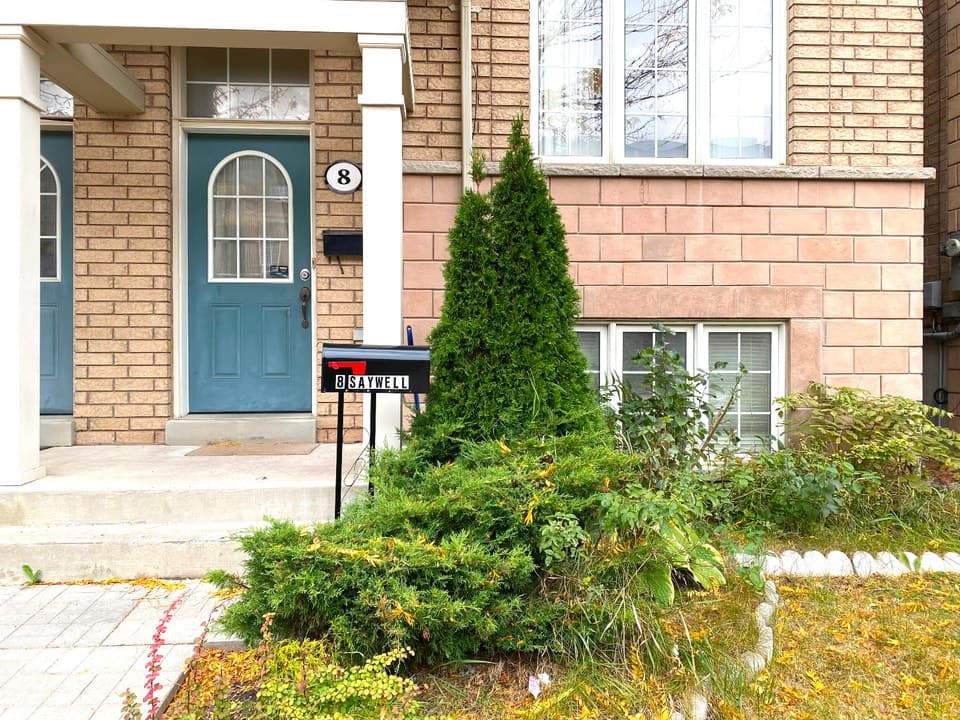 North York, ON M3J 0E9