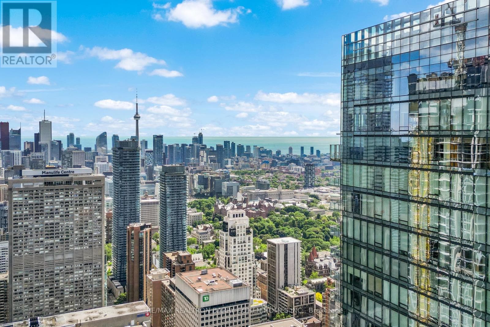 5201 - 50 YORKVILLE AVENUE|Toronto (Annex), Ontario M4W0A3