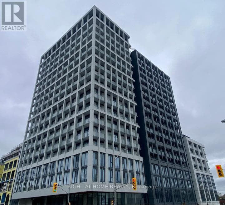 536 - 2020 BATHURST STREET|Toronto (Humewood-Cedarvale), Ontario M5P0A6