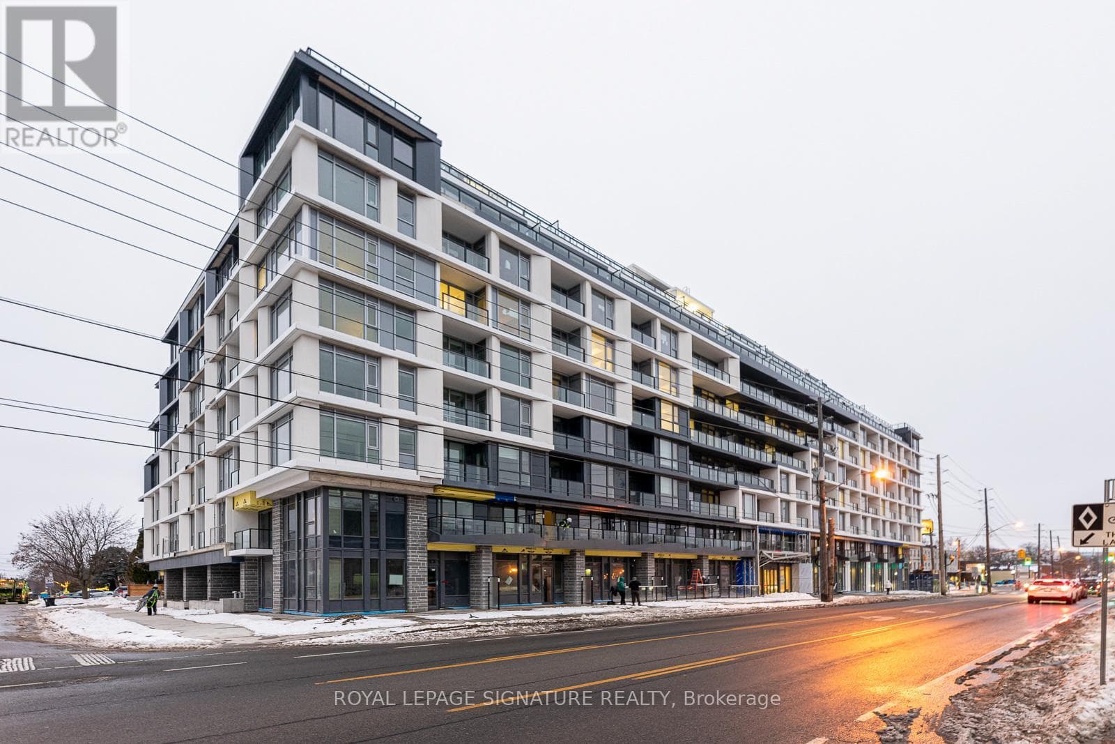 813 - 556 MARLEE AVENUE|Toronto (Yorkdale-Glen Park), Ontario M6B0B1