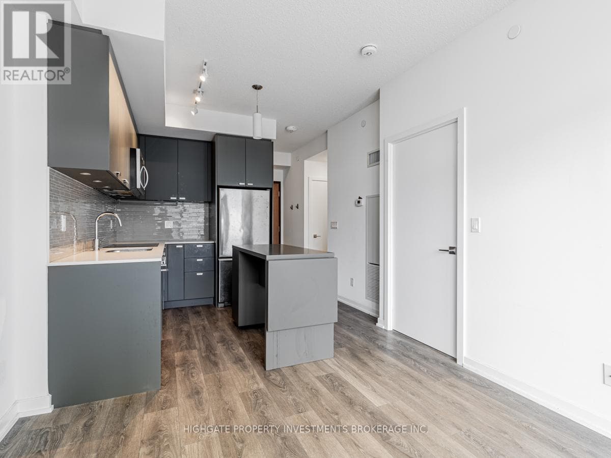 408 - 56 FOREST MANOR ROAD|Toronto (Henry Farm), Ontario M2J1M6