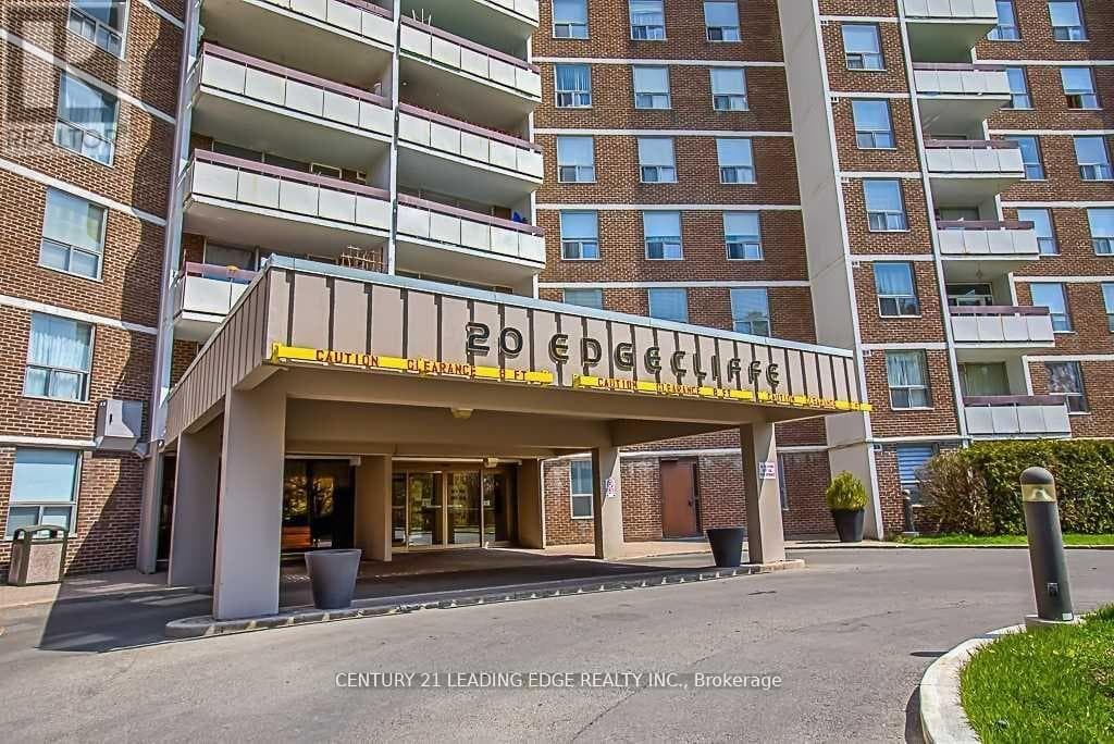 817 - 20 EDGECLIFF GOLFWAY|Toronto (Flemingdon Park), Ontario M3C3A4