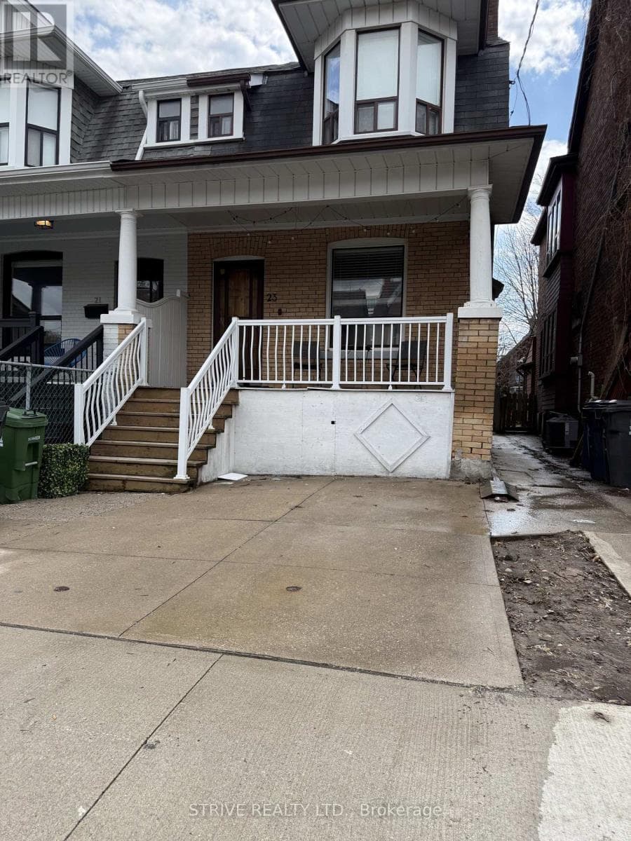 23 BURNFIELD (LOWER) AVENUE|Toronto (Dovercourt-Wallace Emerson-Junction), Ontario M6G1Y4