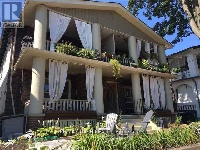 BSMNT - 38 HAMMERSMITH AVENUE|Toronto (The Beaches), Ontario M4E2W4