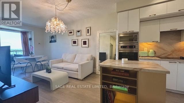 1125 - 120 HARRISON GARDEN BOULEVARD|Toronto (Willowdale East), Ontario M2N0H1