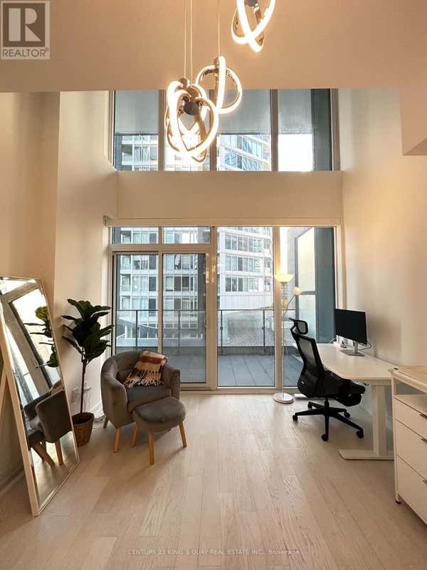 719 - 77 SHUTER STREET, TORONTO (CHURCH-YONGE CORRIDOR), ON M5B 0B8