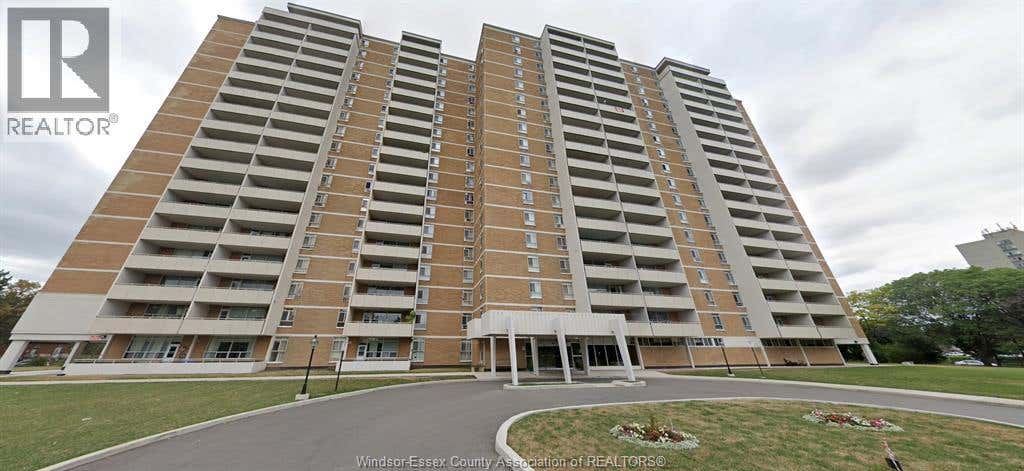 2550 PHARMACY AVENUE UNIT# 1812, SCARBOROUGH, ON M1W 1H9