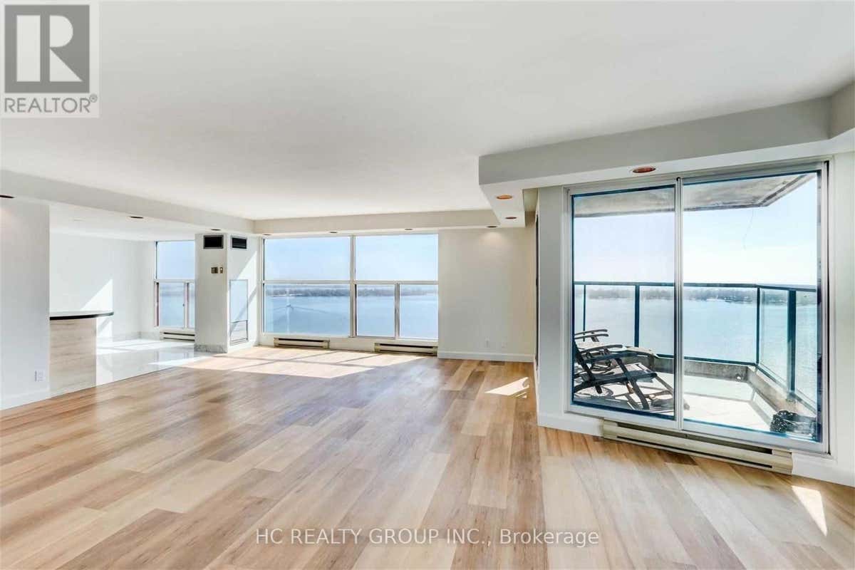 3008 - 99 HARBOUR SQUARE, TORONTO (WATERFRONT COMMUNITIES), ON M5J 2H2