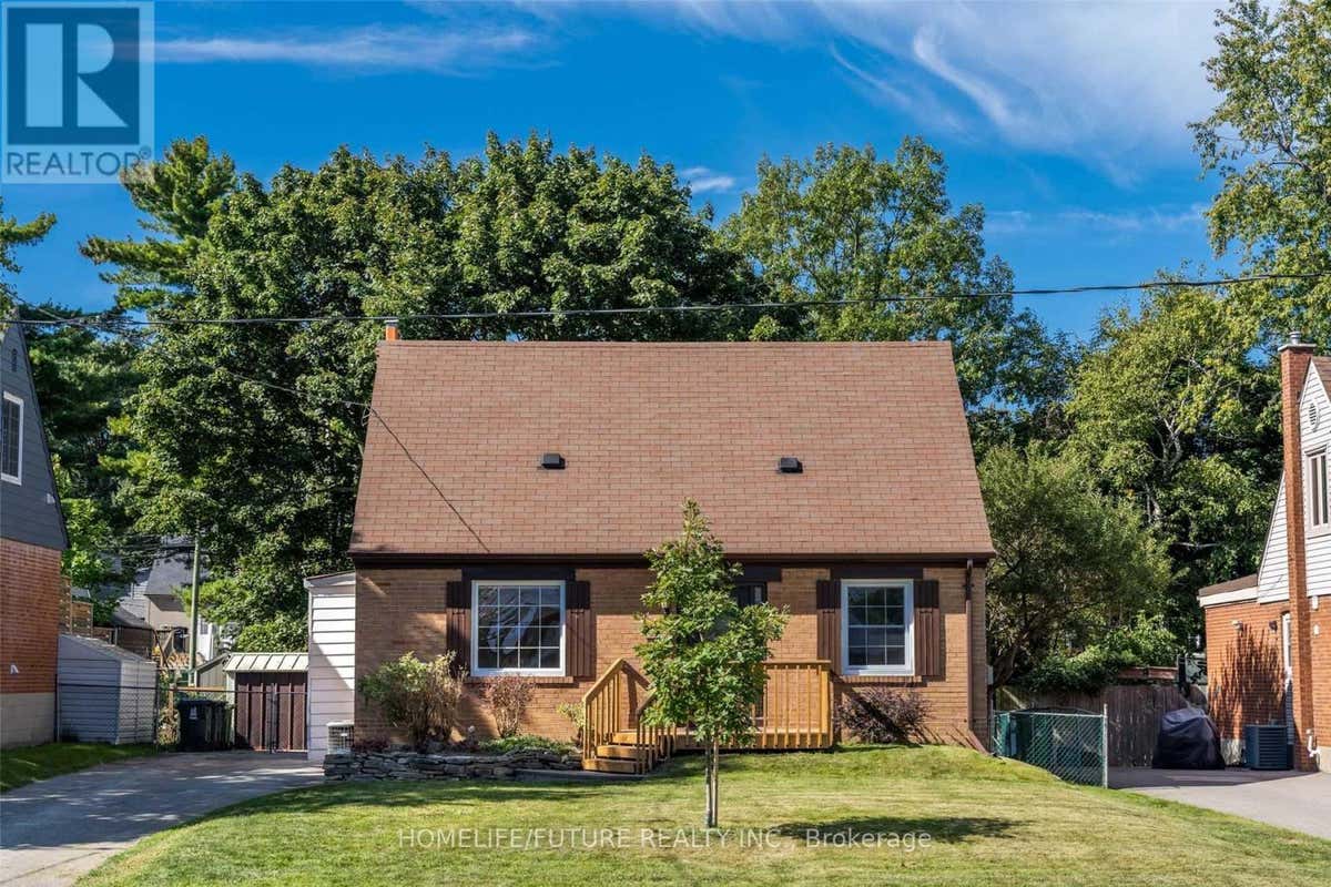 142 HAREWOOD AVENUE, TORONTO (CLIFFCREST), ON M1M 2R7