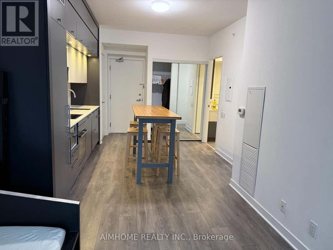 702 - 15 GRENVILLE STREET, TORONTO (BAY STREET CORRIDOR), ON M4Y 1A1